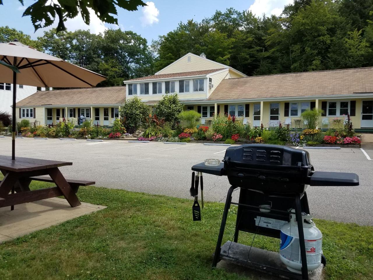 Bay Top Motel Weirs Beach Exterior photo